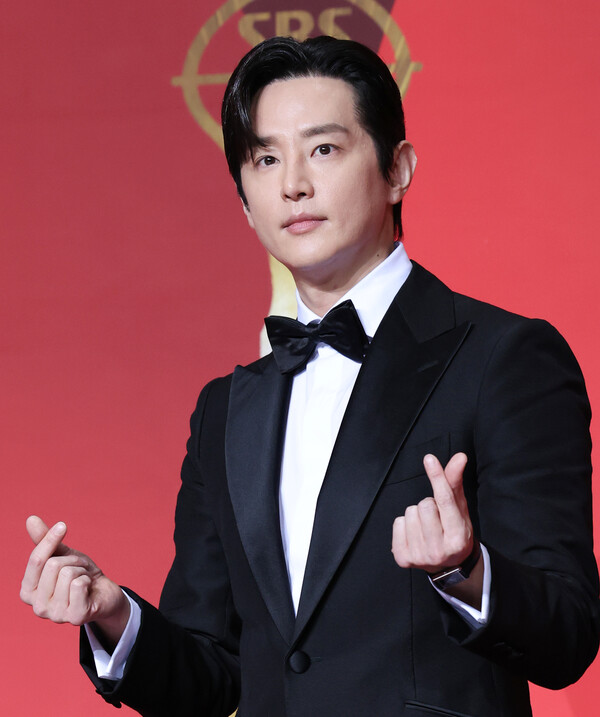 권율, 24일 비연예인과 결혼…