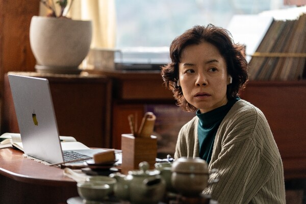 언론시사회 포토타임에 선 철들 무렵 주역들